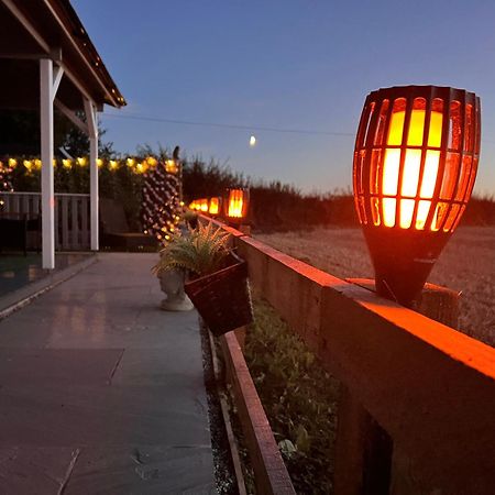 Sunset Log Cabin サドベリー エクステリア 写真